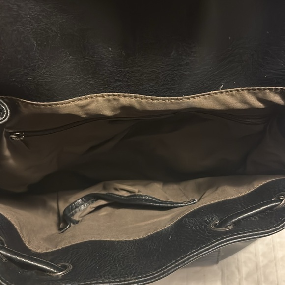 Matt + Nat Mumbai Backpack Dwell Collection - Picture 9 of 9